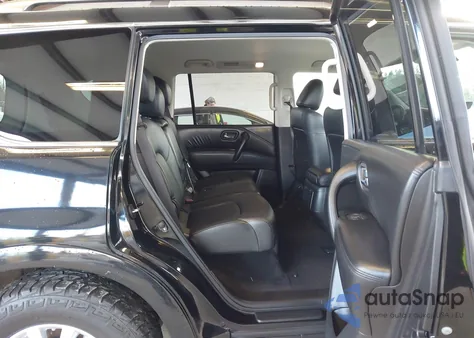 2021 Nissan Armada Sv 4Wd z USA, uszkodzony, nr VIN JN8AY2AD2M9661285